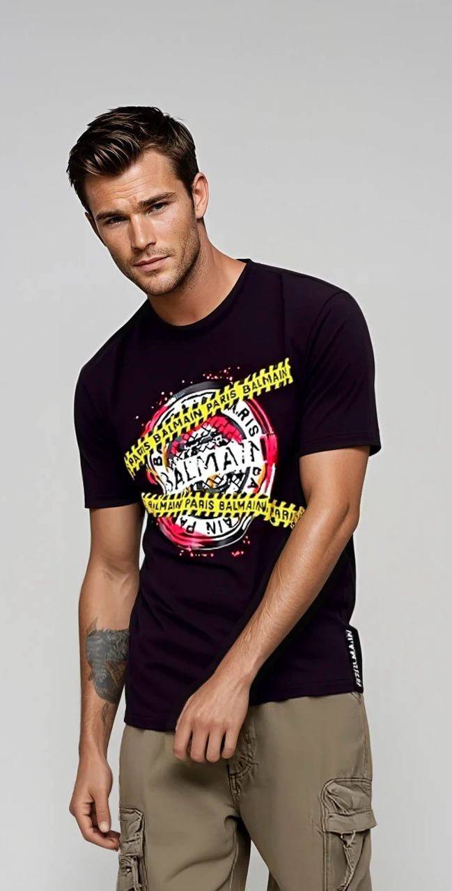 Balmain Graphic Print T-Shirt Black